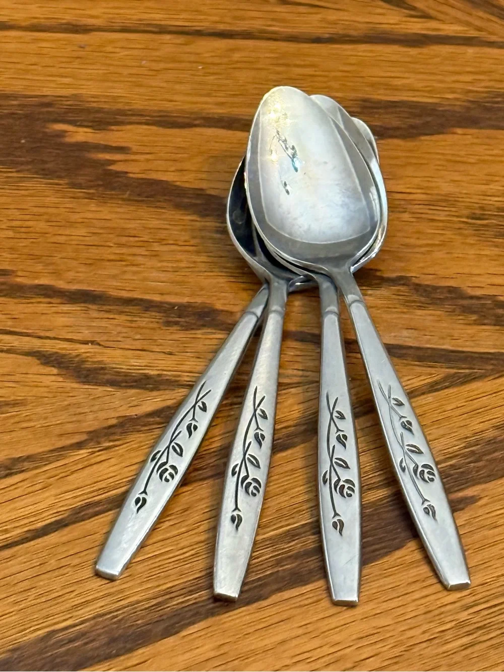 Vintage Sears Summer Breeze 4 Teaspoons Stainless Flatware 6 1/8”